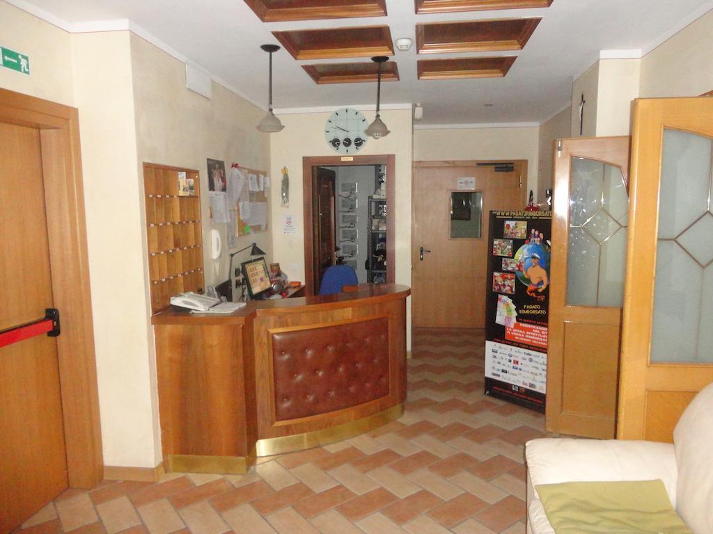 Hotel Al Caminetto Чембра Екстериор снимка